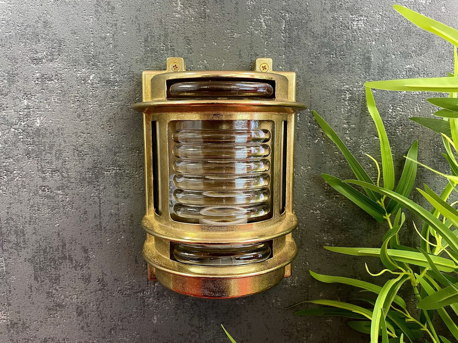 Wall Light Raw Brass