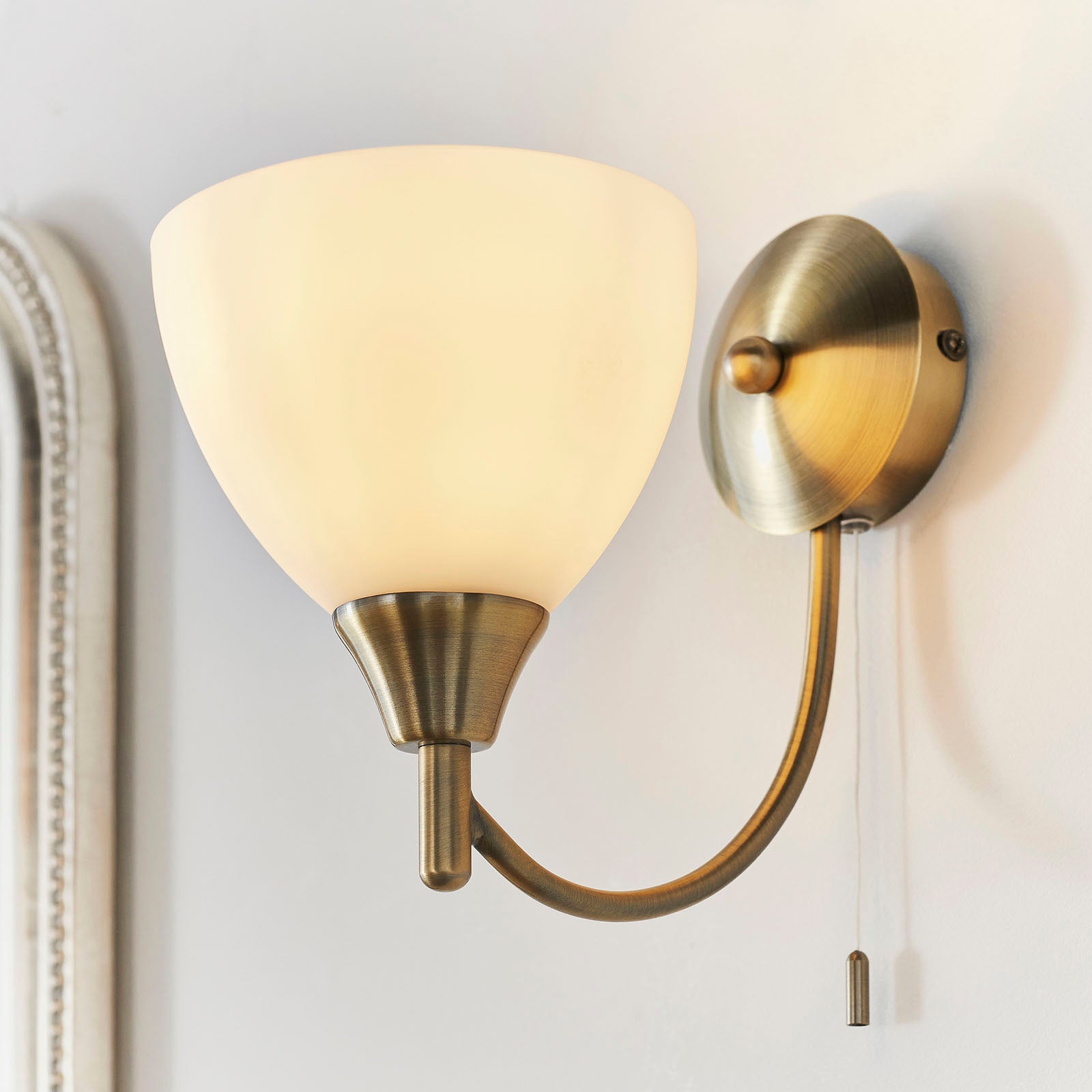 Alton 1-Light Wall Sconce: Antique Brass & Opal Glass