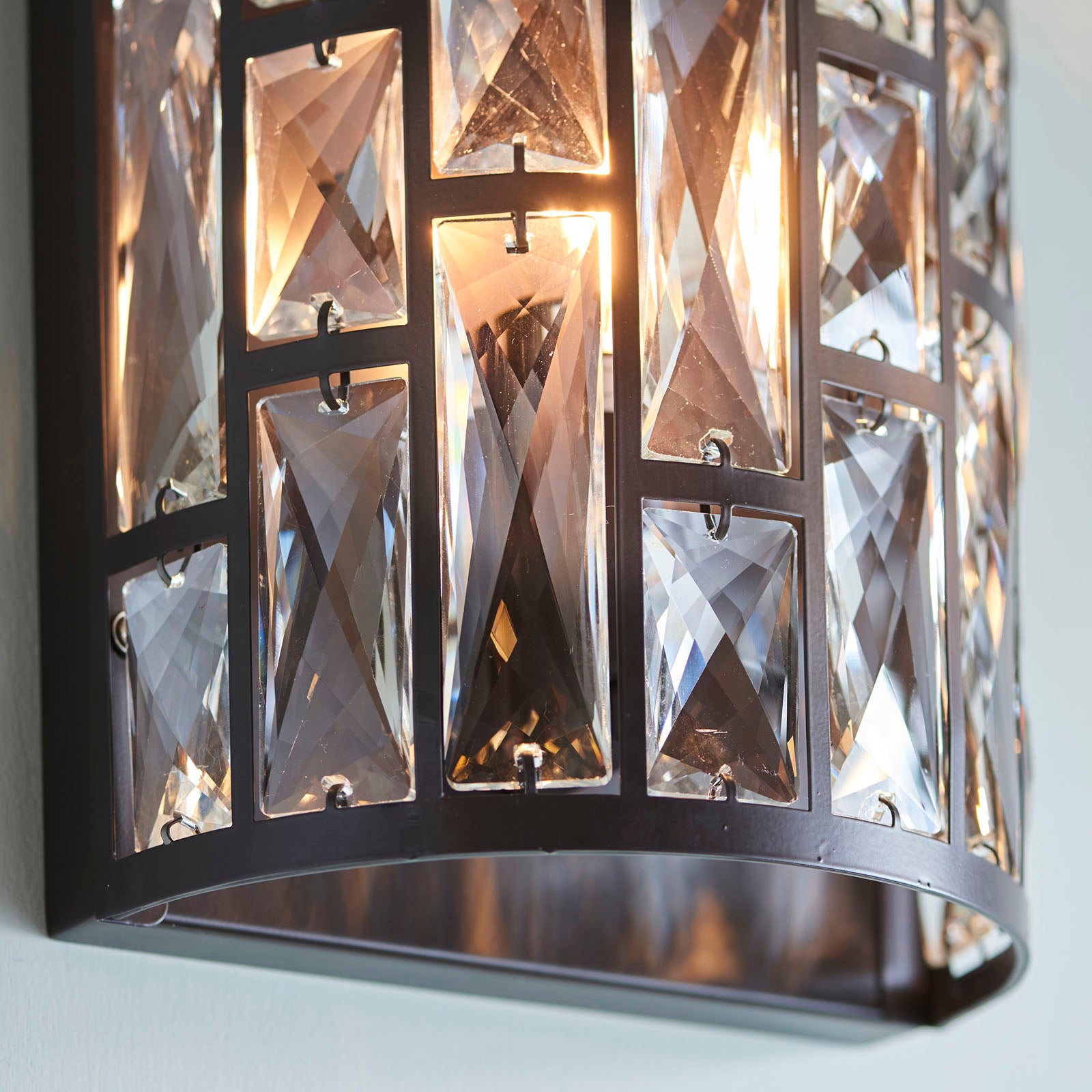 Belle 1-Light Wall Sconce: Dark Bronze & Faceted Glass (Classic Style)