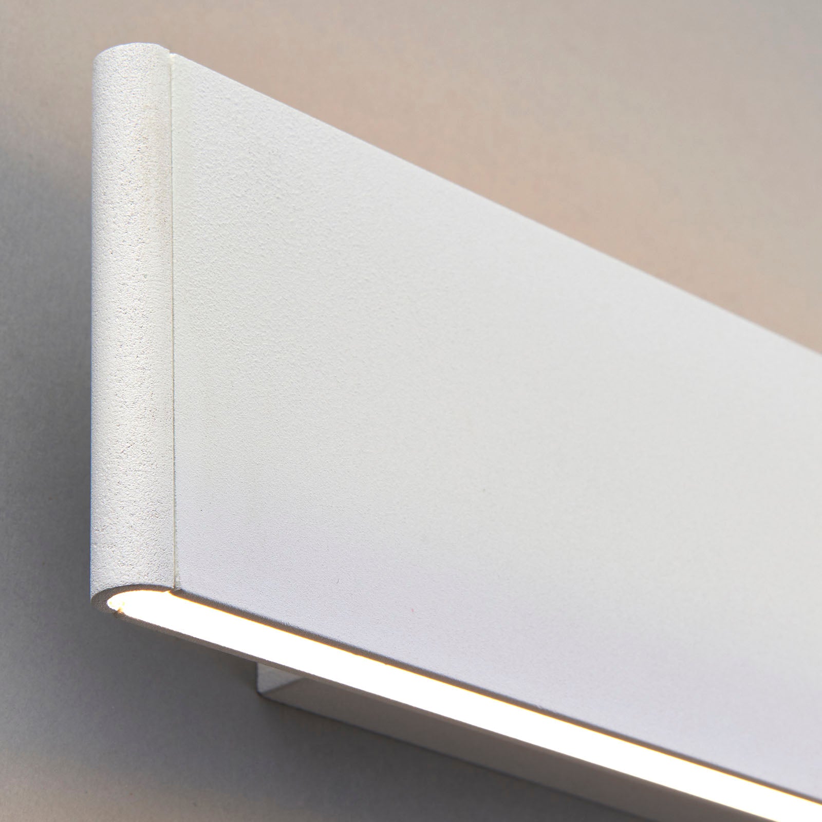 Bodhi 2-Light LED Wall Sconce: Modern Design (Textured Matt White)