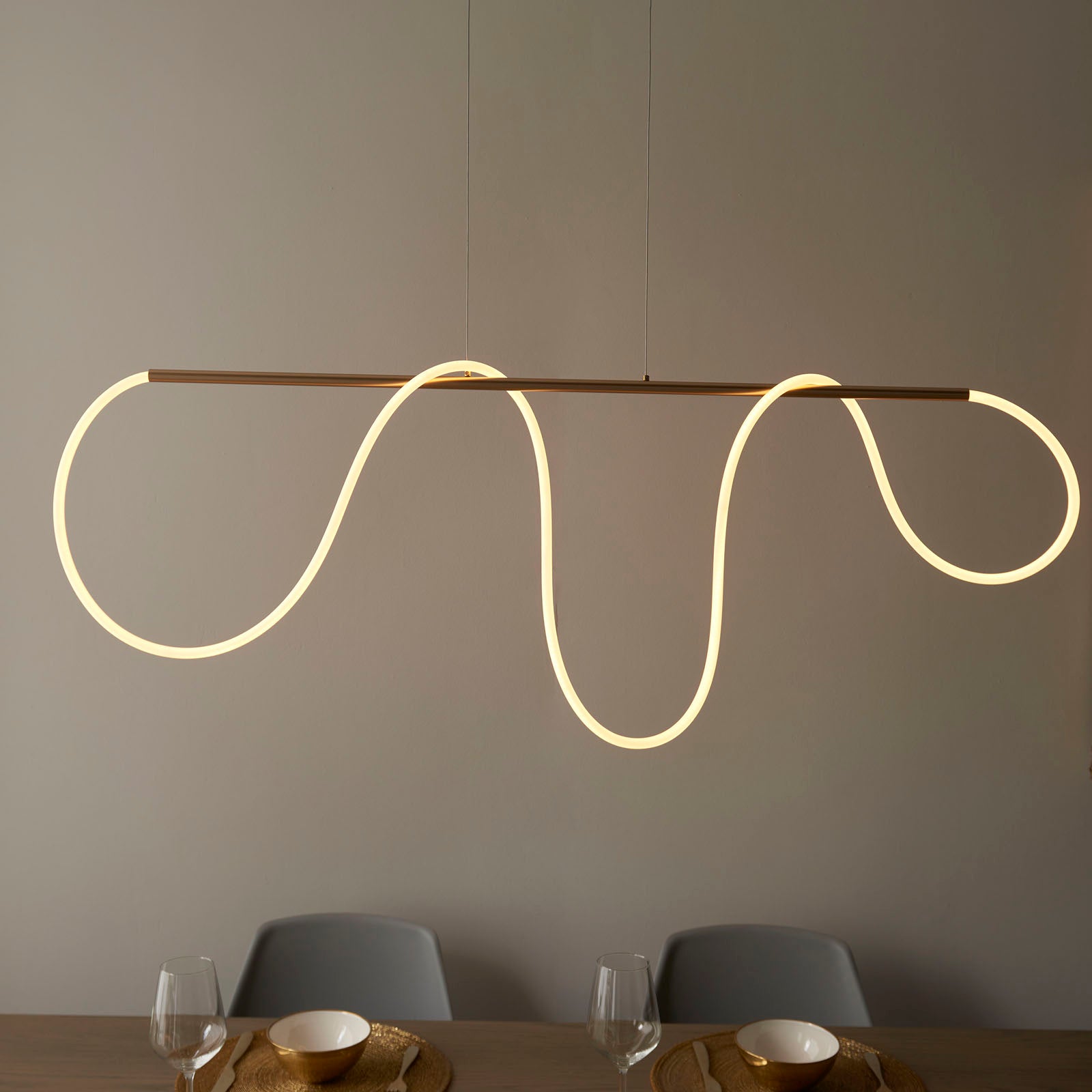 Attalea 1-Light LED Pendant: Flexible Warm Light (Adjustable)