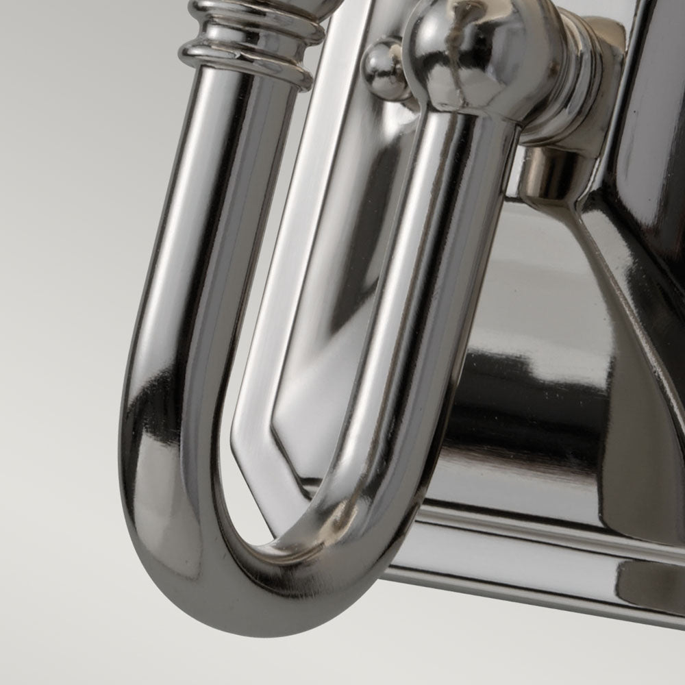 Concord 1-Light Wall Light (Colonial Style)