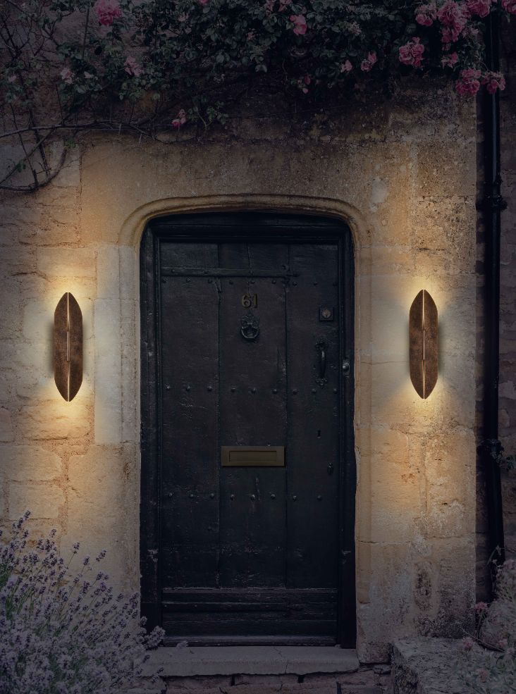 Warrior Wall Light Large IP54